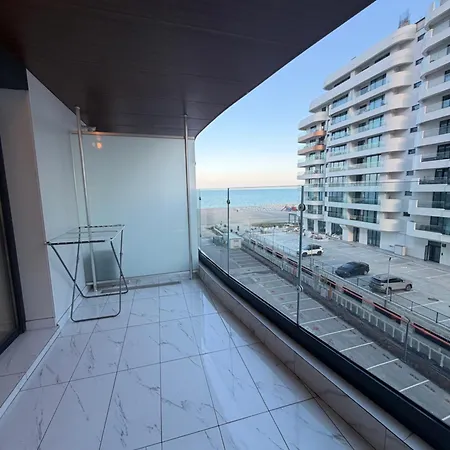 Апартаменты Grand Panorama 35 *